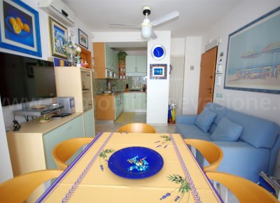 Vendita in zona adiacente la spiaggia del lido di pomposa appartamento con ottime finiture