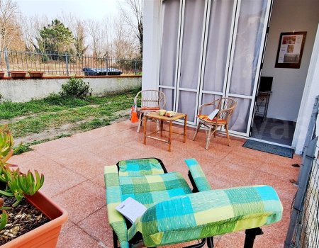 Al lido di pomposa si vende accogliente villetta al piano terra a due passi dal mare