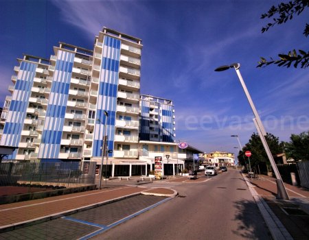 Affitto trilocale ristrutturato a nuovo sul lungomare servito del lido di pomposa